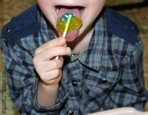 Oh my gosh these candy suckers are good! Learn how to make the Super Easy Jolly Rancher Candy Suckers with you kids. This Kid recipes is easy.