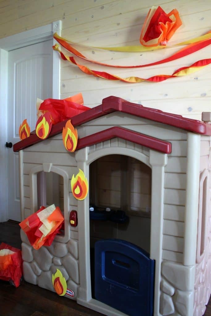 This Fireman Theme Fun Friday is awesome! Enjoy the fun role playing with your kids, enjoy the color pages, activities, and crafts. 