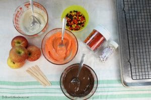 Need a quick Halloween snack? Try these Homemade Simple Fall Candy Apples for your trick or treat kids. Candy Apples were a hit as the classroom snack.
