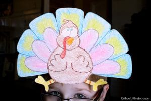 Let your kids color & craft their own DIY hats. Choose from an Indian, Pilgrim, Bonnet, or Turkey. 4 Fun Thanksgiving Hats for Kids -Printable #thanksgiving