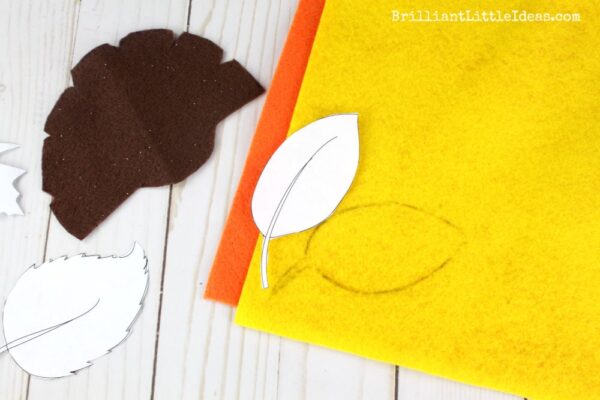 DIY Thanksgiving Garland -Printable Template | Brilliant Little Ideas